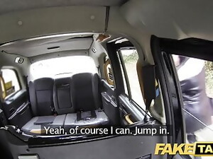 Gadis cantik, Kontol masuk mulut, Taksi, Anak muda, Seks bertiga