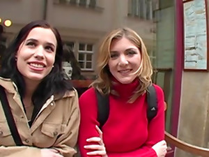 Anal, Dengan dua wanita, Seks bertiga