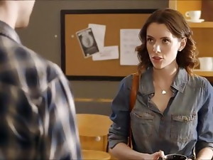 Suami istri selingkuh, Mencium, Lesbian, Memukul di pantat, Mainan seks, Alat penggetar, Istri