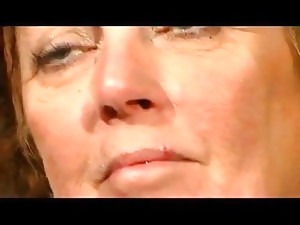 sæd i munden, gloryhole, moden, rødhåret, sædslugning, svensk