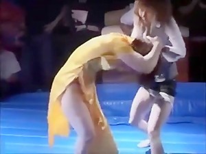 Bójki między kobietami