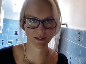 Deutsch, Schülerin, Amateur