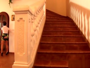 beibi, ruskeaverikkö, kullin imeminen, fetissi, pissaaminen, huora